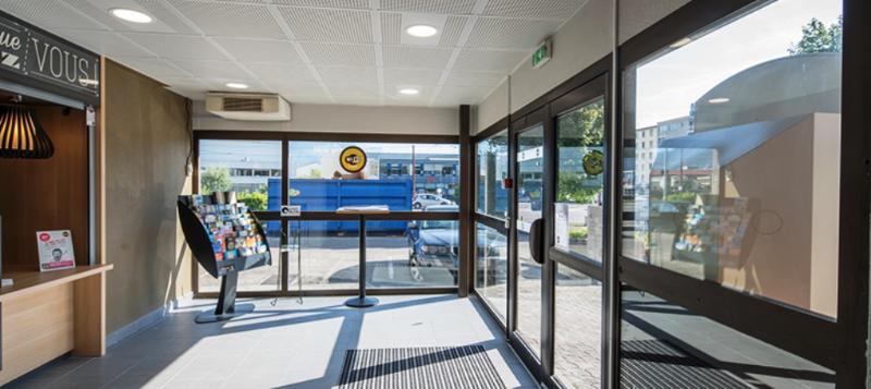 Comfort Hotel Grenoble Saint Egreve Exterior photo